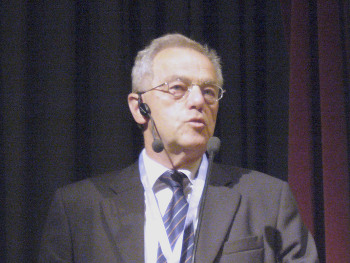 Vortrag von Prof. Dr. med. R. Bartl (München)