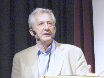 Vortrag von Univ.-Prof. Dr. med. M. Pecherstorfer (Wien)